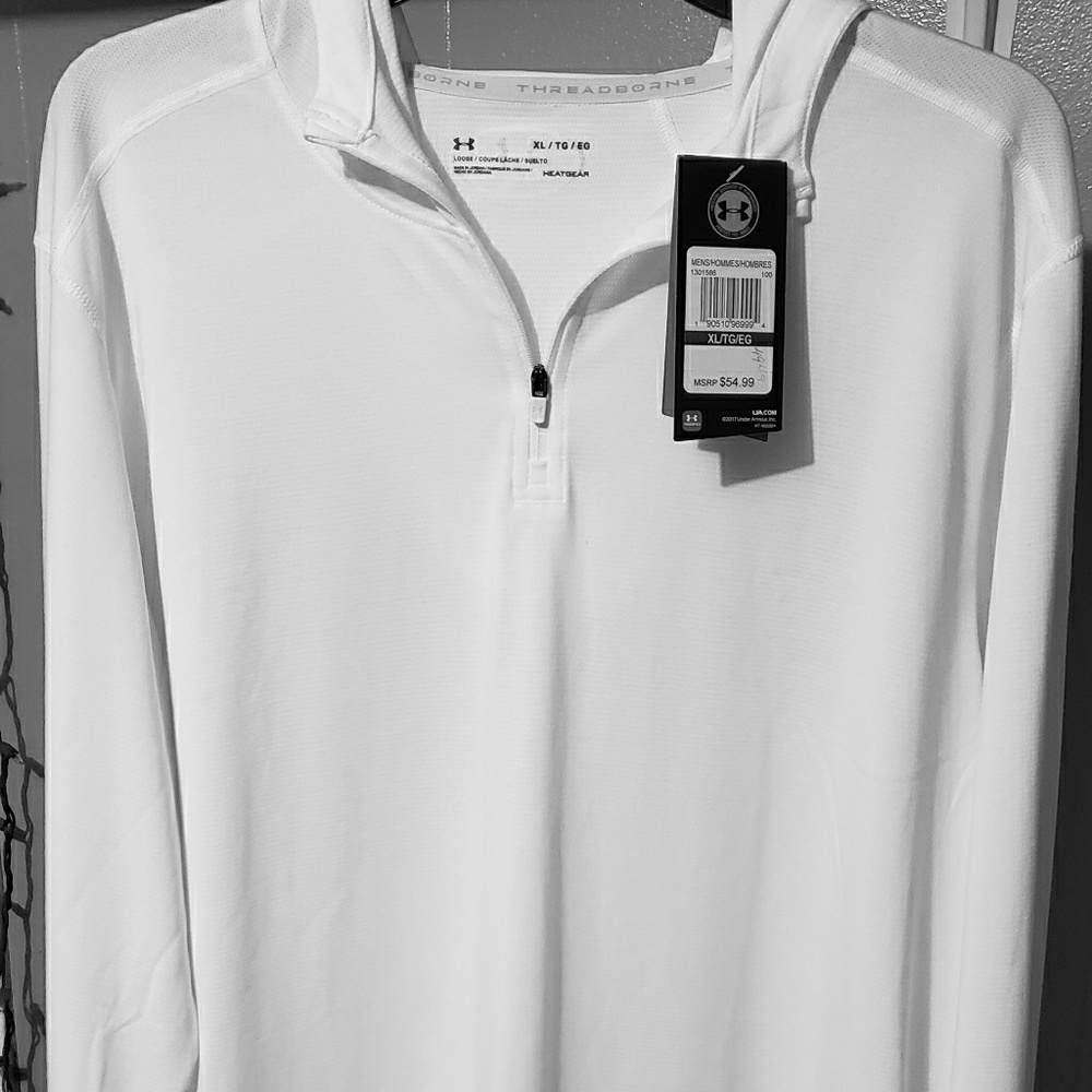 NWT Under armour hoodie sz.x lg.
